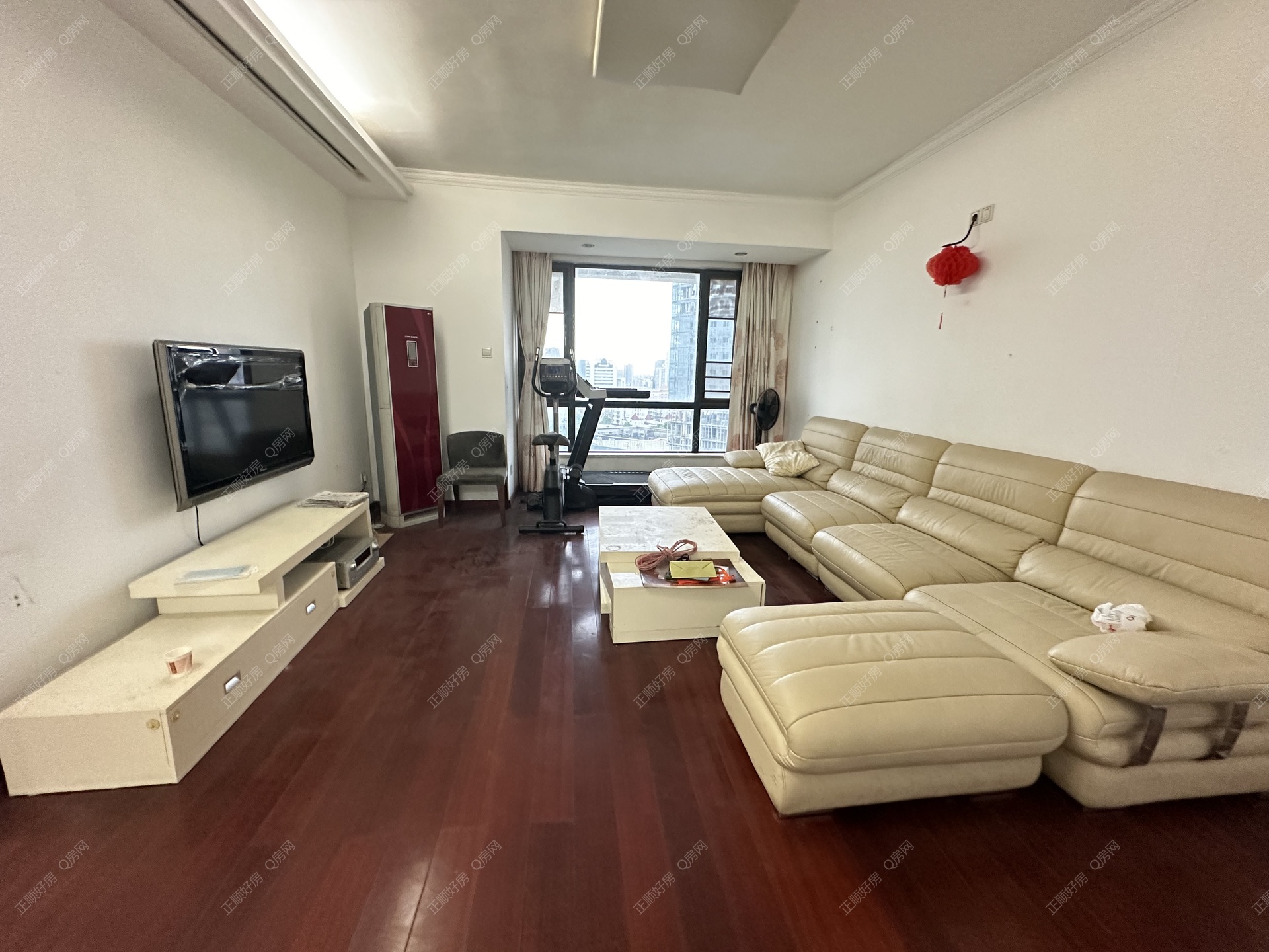 东方顺景 4房2厅2卫 精装 147.04平