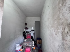 house_img