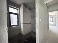 house_img