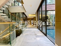 一楼走廊