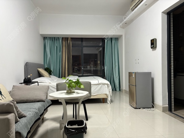 VR看房