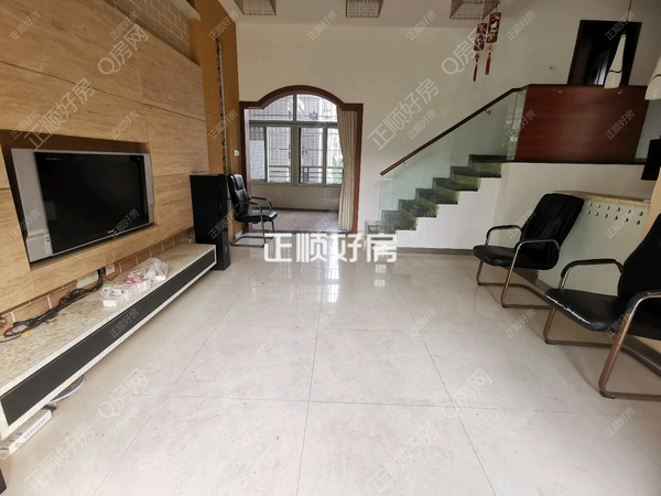 5d8fa4ac77164150a81c8012830800c9