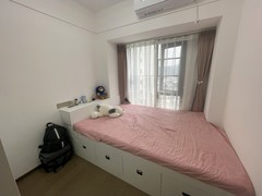 次卧