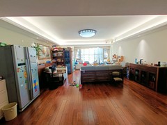house_img