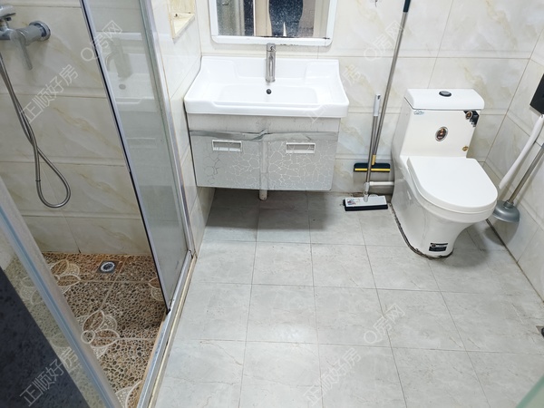 136d541f1b21f7133f2de2d4cf5eec4