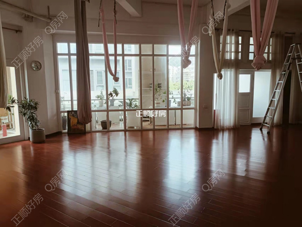 VR看房