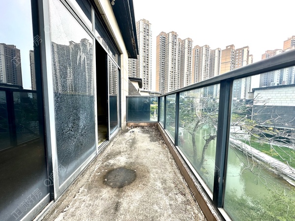 阳台