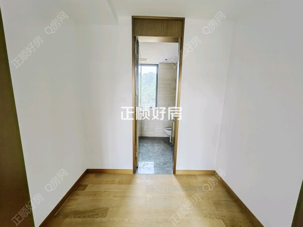 衣帽间