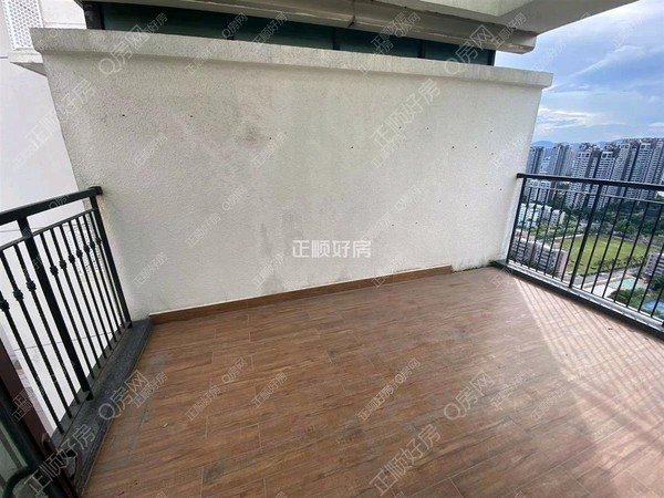 tmpimage133730188877