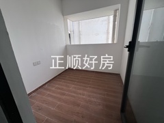 次卧