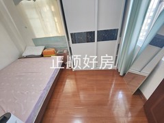 次卧