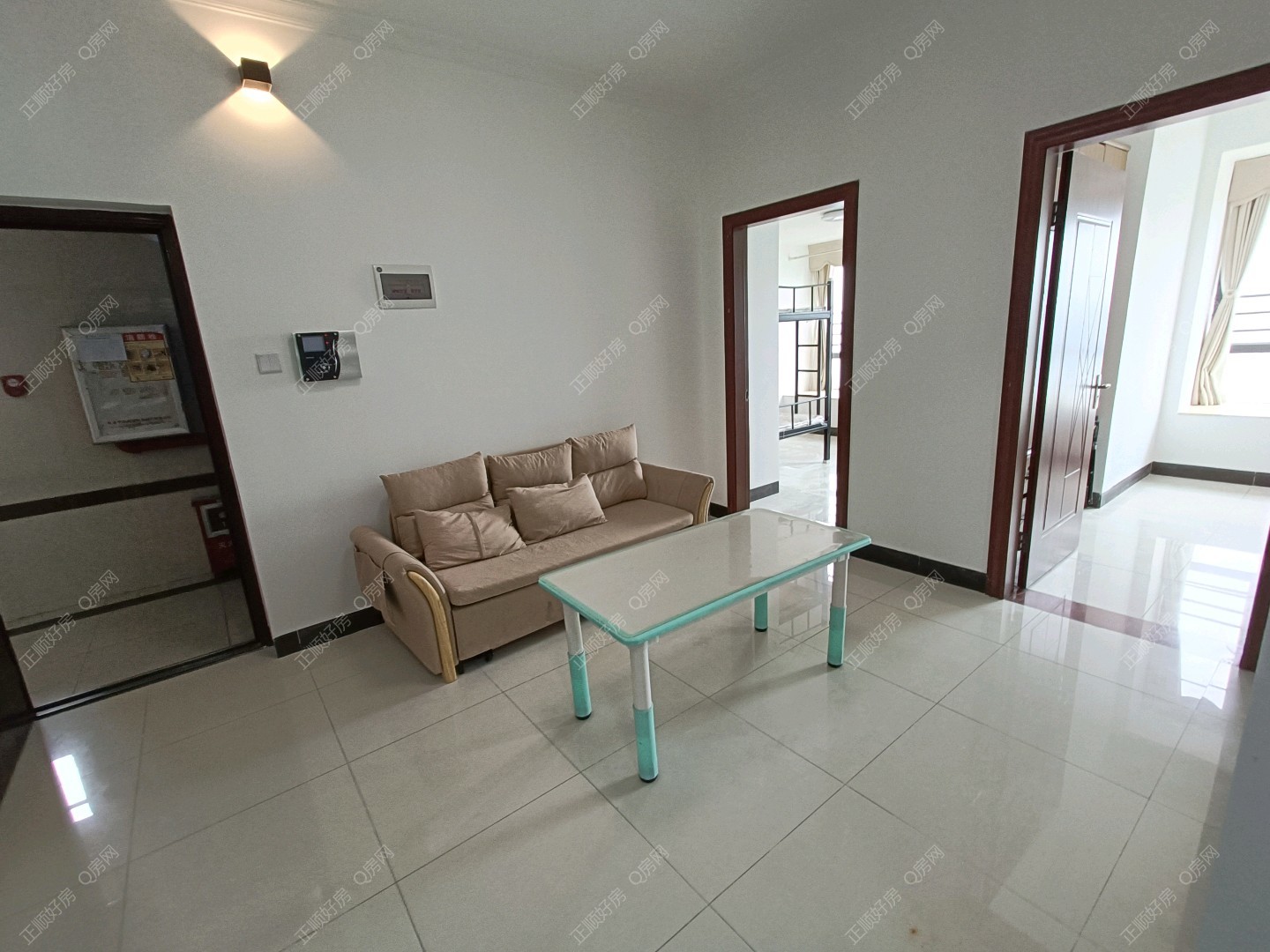 华润万家对面 晴朗明珠 实用电梯高层-两房120万