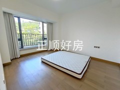 主卧