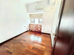 次卧
