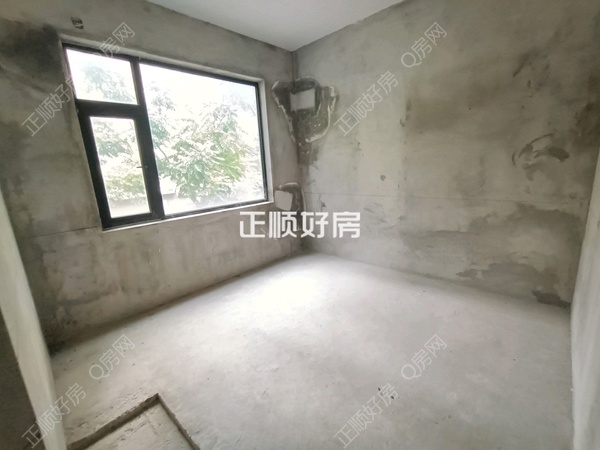 次卧