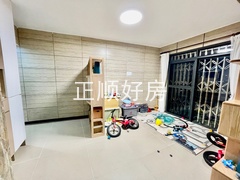 一楼入户花园