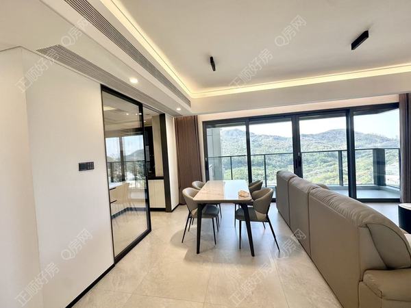 b7e203d1daf7cca103f1d1811ad69660