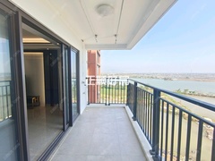 阳台1713586.jpg