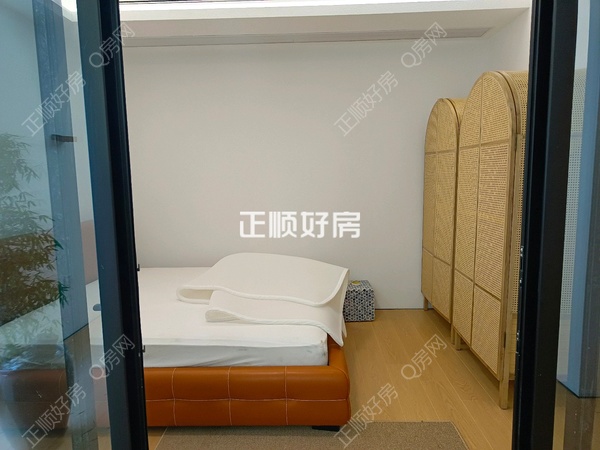 负1楼卧室