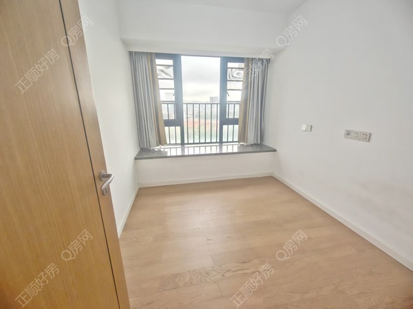 32378a9608879589d7380e4bca4df09b