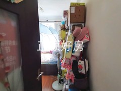 次卧