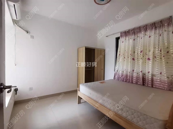 s0CD28ECE329146628805837F3BC583A8.jpg1318124