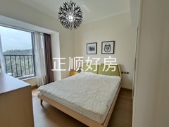 次卧
