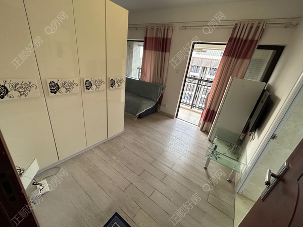 VR看房