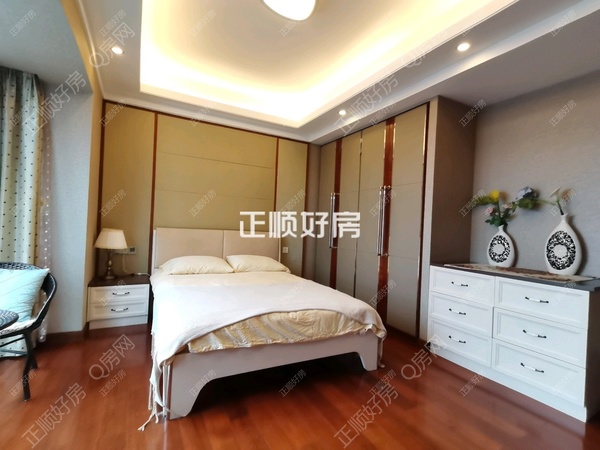 客厅11861833333333333