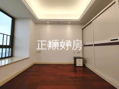 主卧