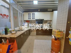厨房