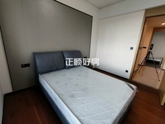 次卧