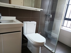 b38a9ffd48b2147970b805bde760b50