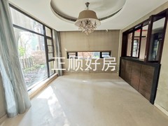 1楼客厅