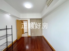 次卧