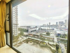 客厅