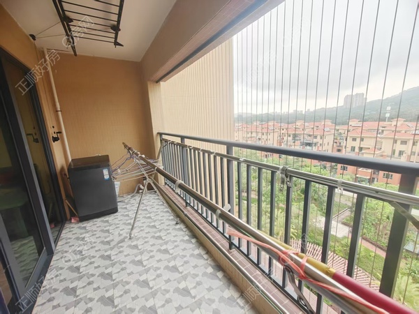 0f4da1da960d1bb3058c35f9d5abac43