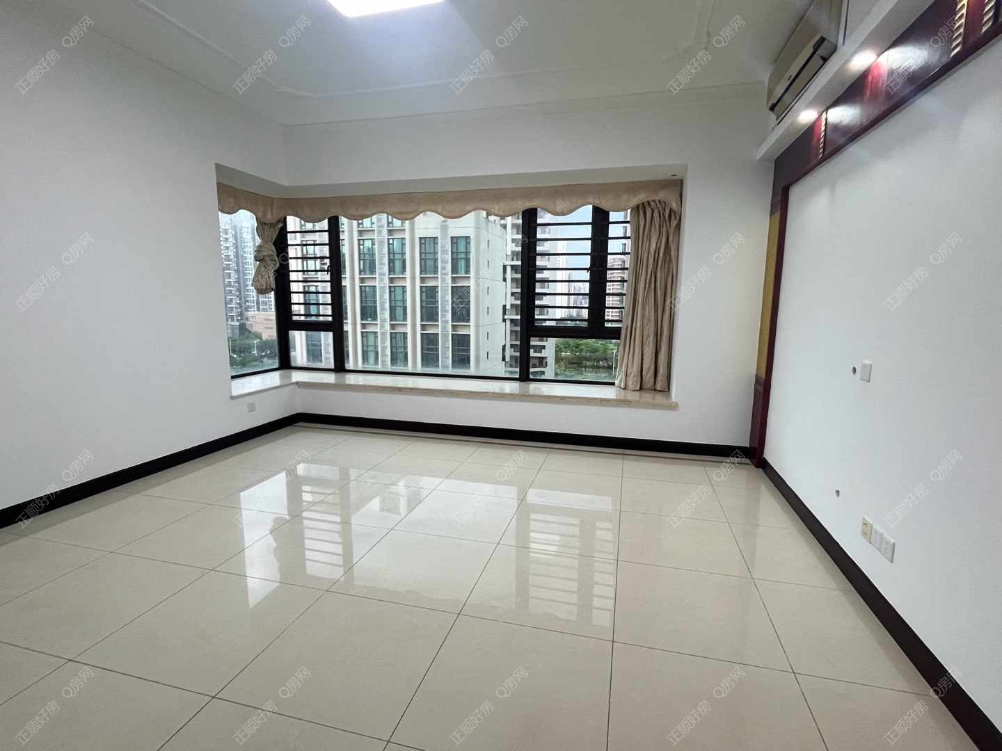 南湾豪宅区 华发商都旁 空房出租 可办公可自主 空房出租