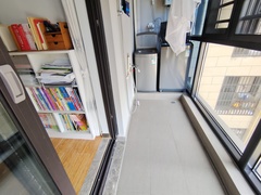 house_img