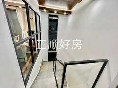 二楼楼梯