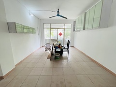house_img
