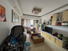 house_img