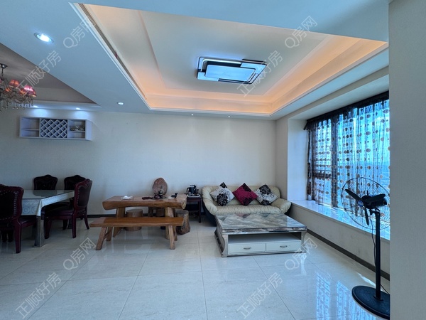 VR看房