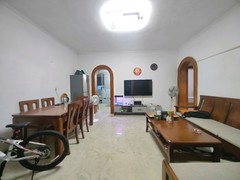 house_img