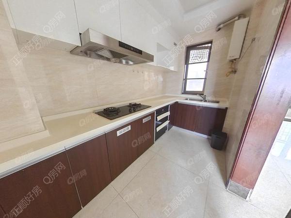 8f9d43d3-c6a1-4ae8-af89-02a9f8dd6b48