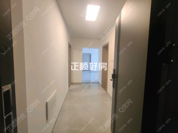 走廊1010288