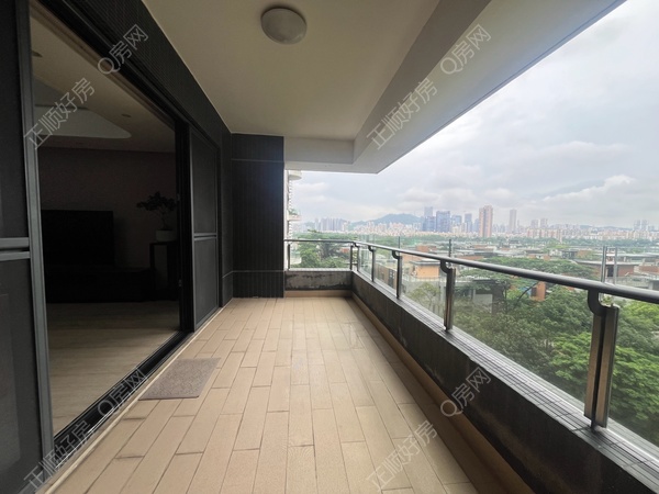 VR看房
