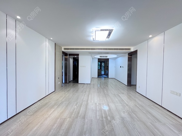 VR看房