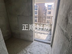次卧