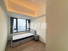 次卧
